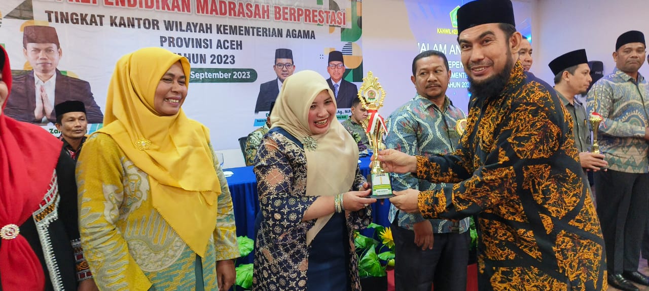 Juara 1 Kepala MIN Berprestasi di Aceh Diraih MIN 2 Bener Meriah